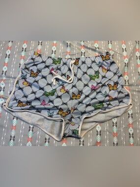 🧩Light Blue Butterfly-Print Lounge Shorts